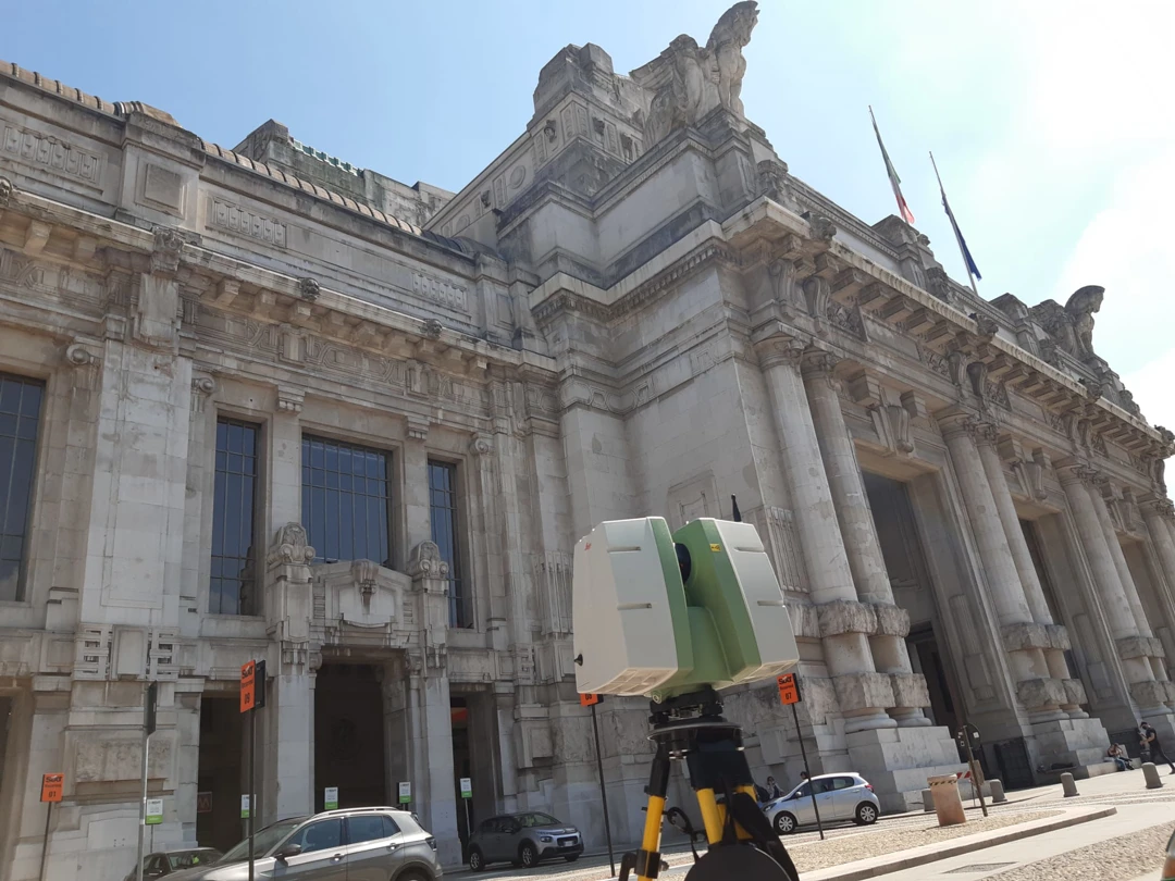 External view Milan Central Station - Archimeter